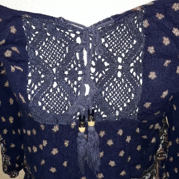 Angie Navy blue strap top Size Medium - Picture 3 of 6